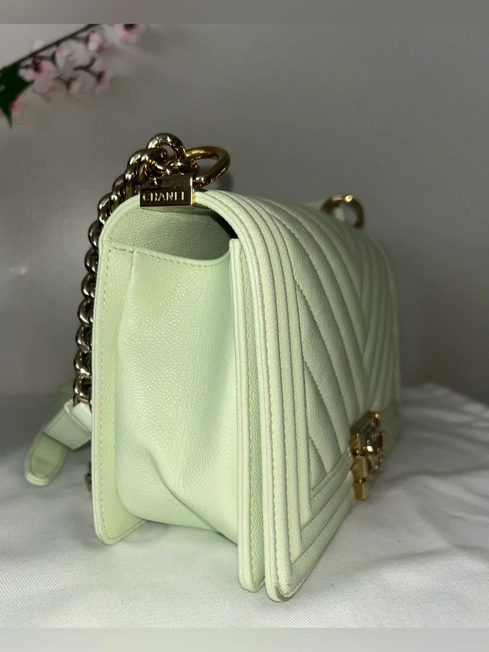 🩷TRADE🩷CHANEL Medium Boy Flap Bag Quilted Caviar Leather Light Green - Picture 7 of 16
